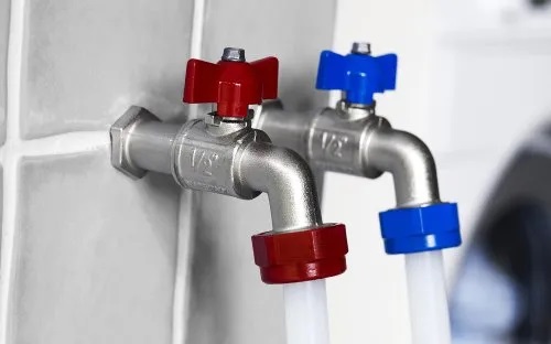 Стиральная машина Аско с функцией подключение к горячей воде